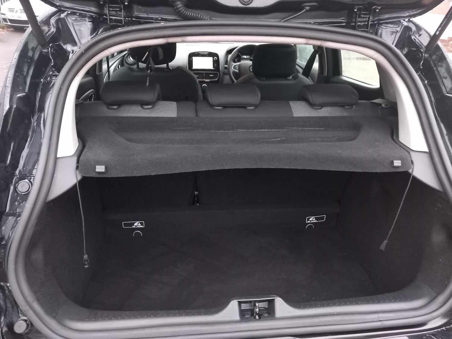 Used Renault Clio 2017 for sale - 76157768: Photo 19