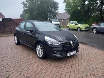 2017 (17) - 1.5 dCi Dynamique Nav Hatchback 5dr Diesel Manual Euro 6 (s/s) (90 ps)