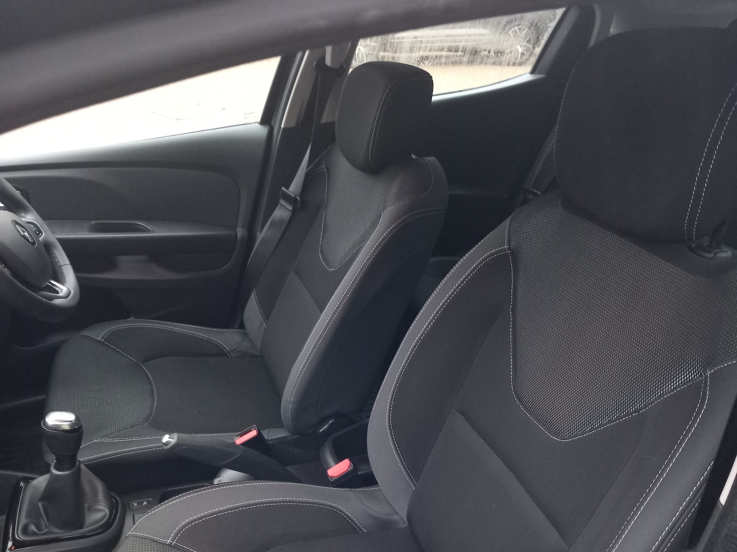 Used Renault Clio 2017 for sale - 76157768: Photo 23