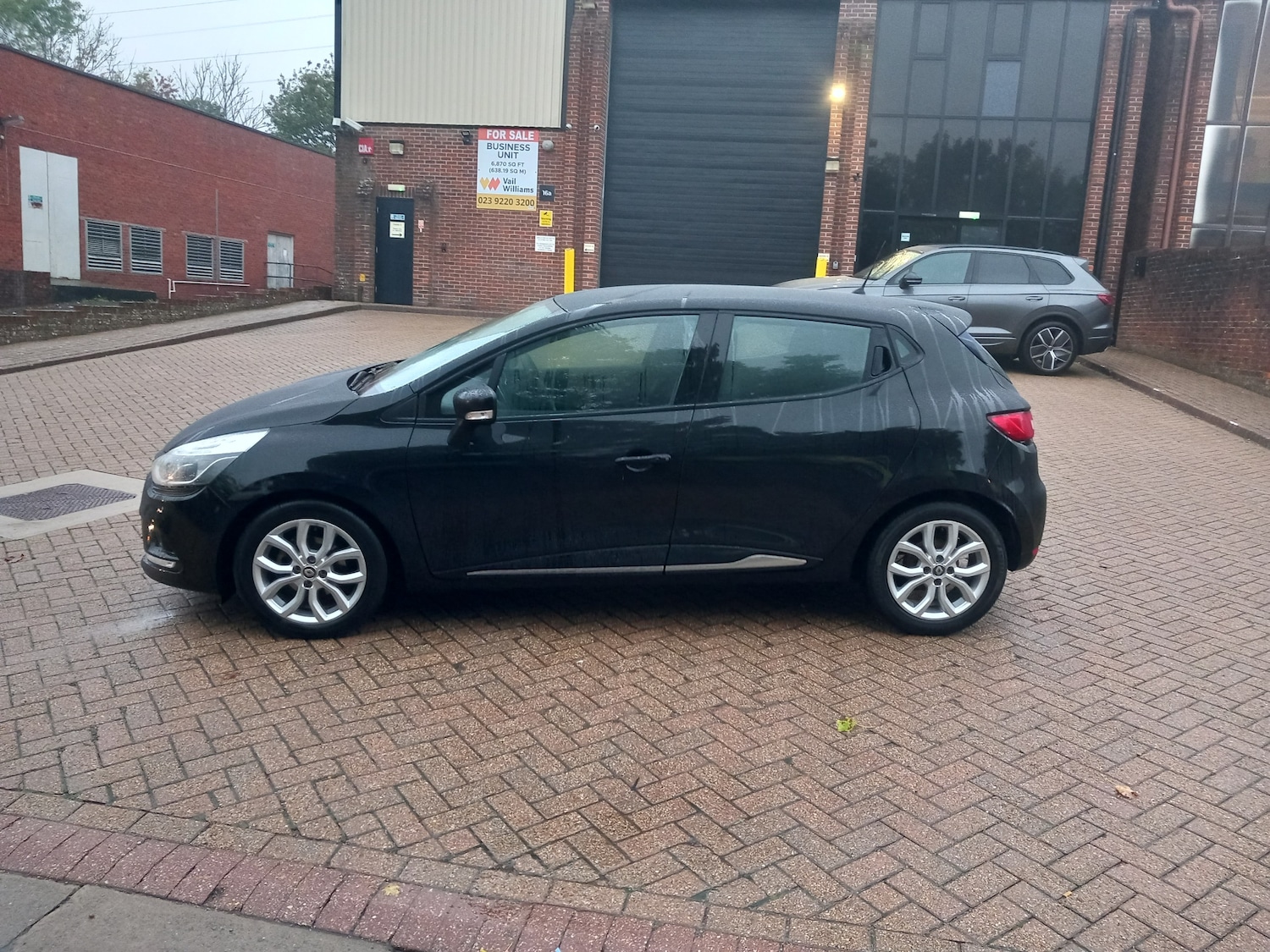 Used Renault Clio 2017 for sale - 76157768: Photo 4