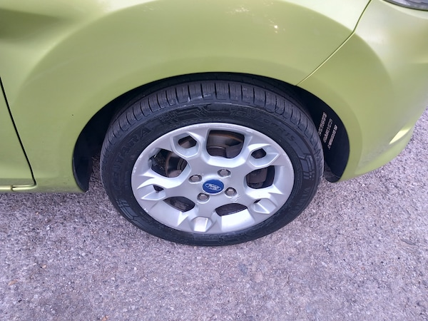 Used Ford Fiesta 2009 for sale - 76198113: Photo 8