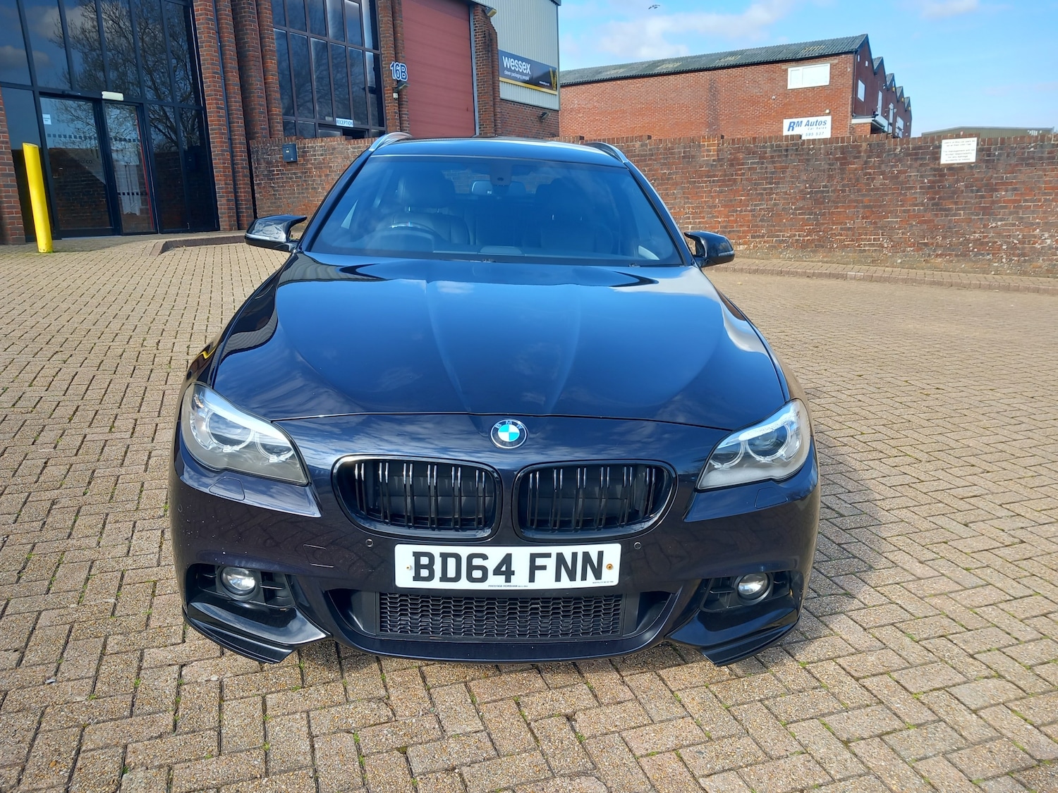 Used BMW 5 Series 2014 for sale - 77708591: Photo 2