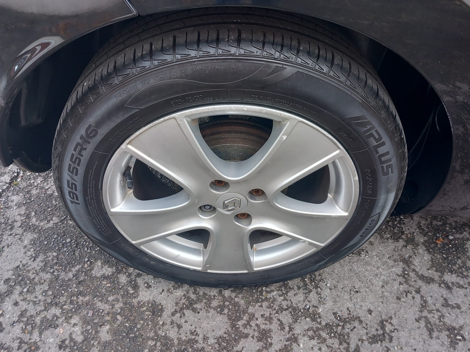 Used Renault Clio 2015 for sale - 76412663: Photo 7