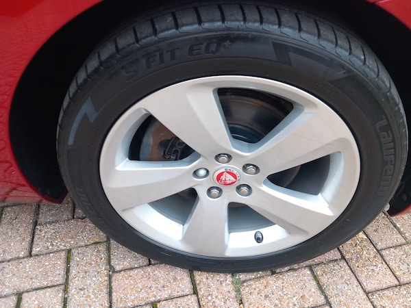 Used Jaguar XF 2016 for sale - 76090051: Photo 28