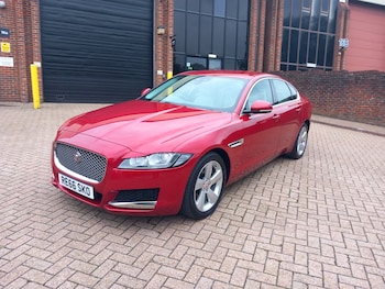 Used Jaguar XF 2016 for sale - 76090051: Photo 3