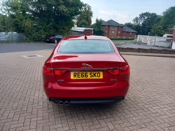 Used Jaguar XF 2016 for sale - 76090051: Photo 6