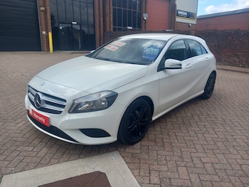 Used Mercedes-Benz A-Class 2014 for sale - 79289743: Photo