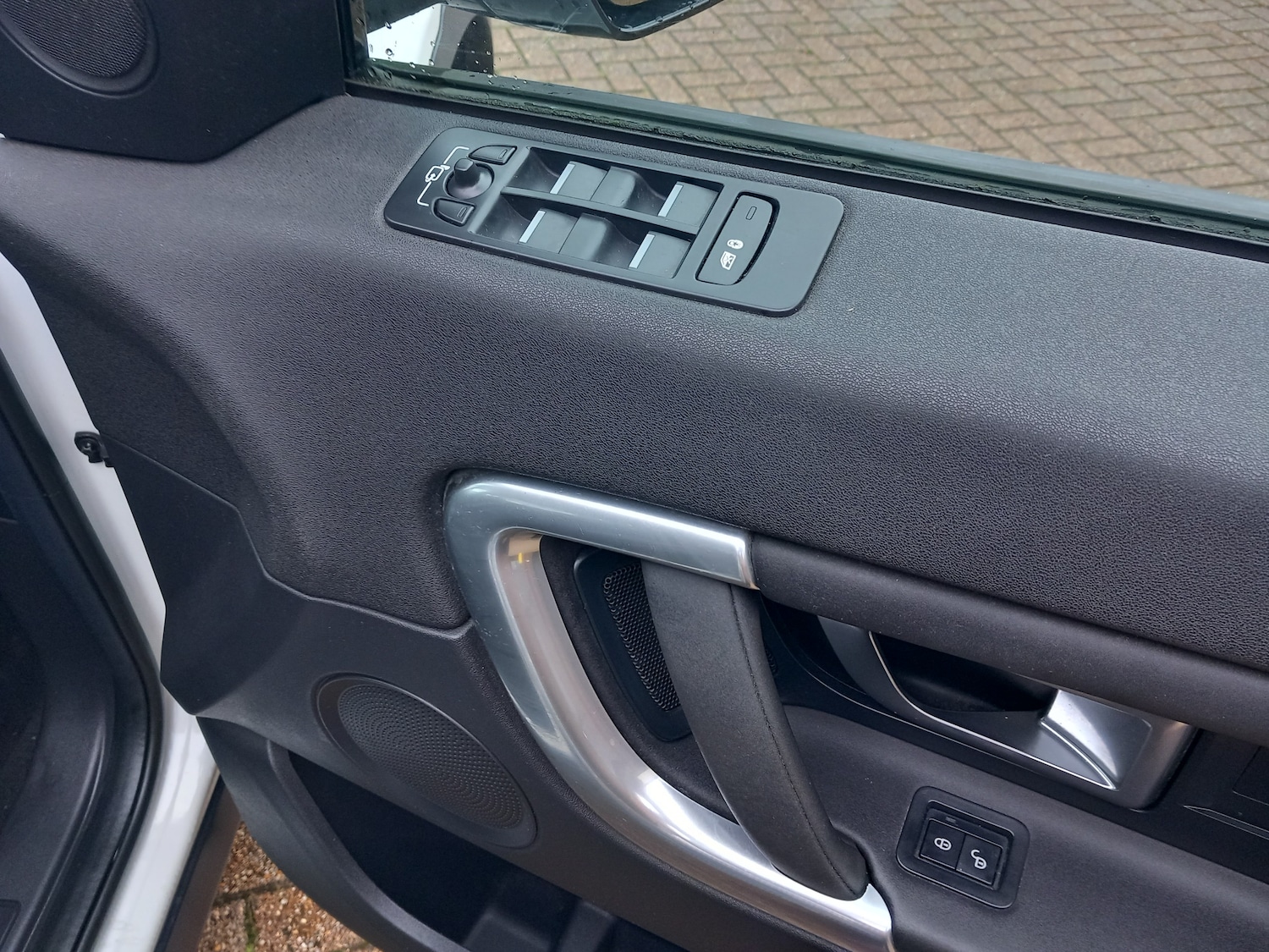 Used Land Rover Discovery Sport 2016 for sale - 77462966: Photo 15