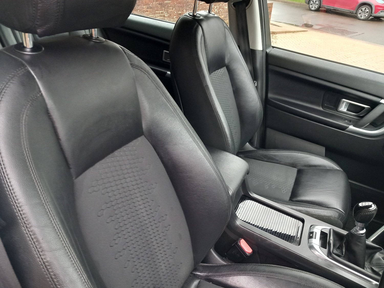 Used Land Rover Discovery Sport 2016 for sale - 77462966: Photo 17