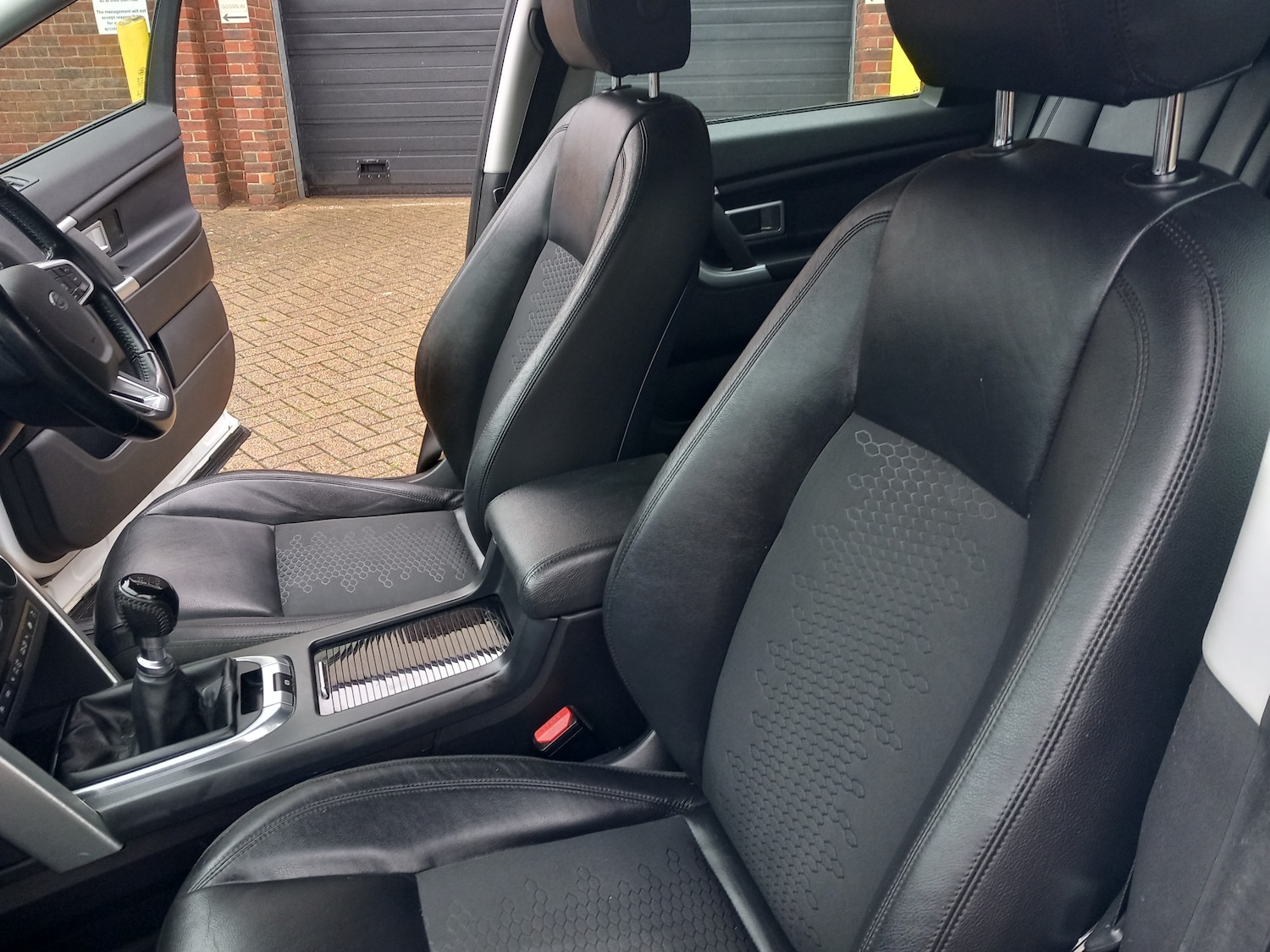 Used Land Rover Discovery Sport 2016 for sale - 77462966: Photo 21