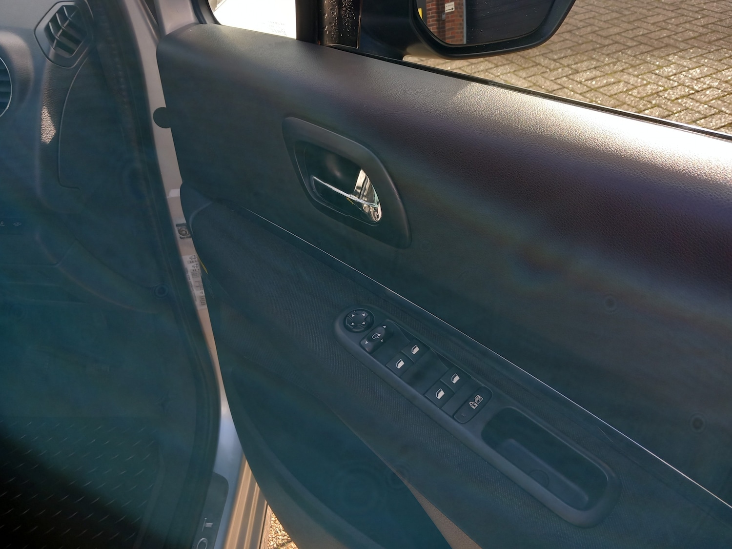 Used Peugeot 3008 2011 for sale - 76922700: Photo 11