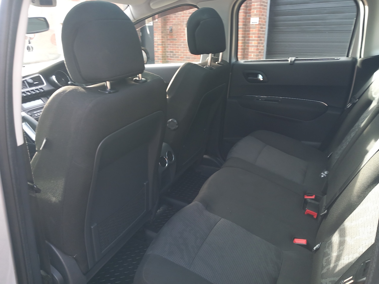 Used Peugeot 3008 2011 for sale - 76922700: Photo 15