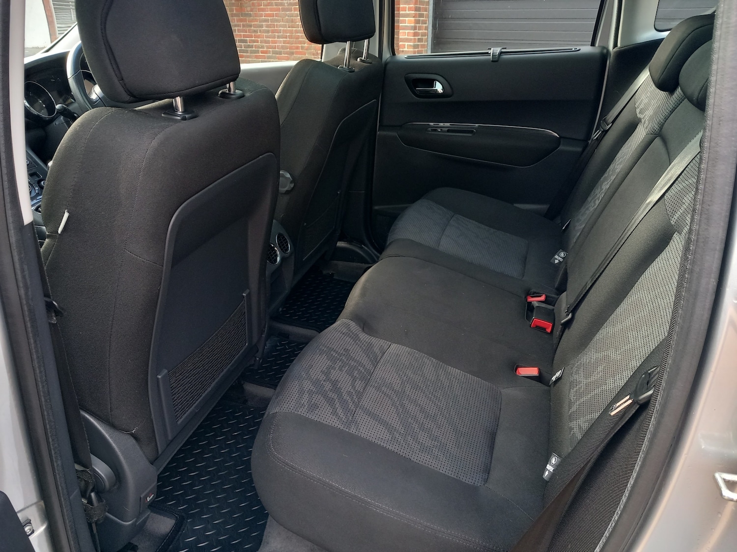 Used Peugeot 3008 2011 for sale - 76922700: Photo 16