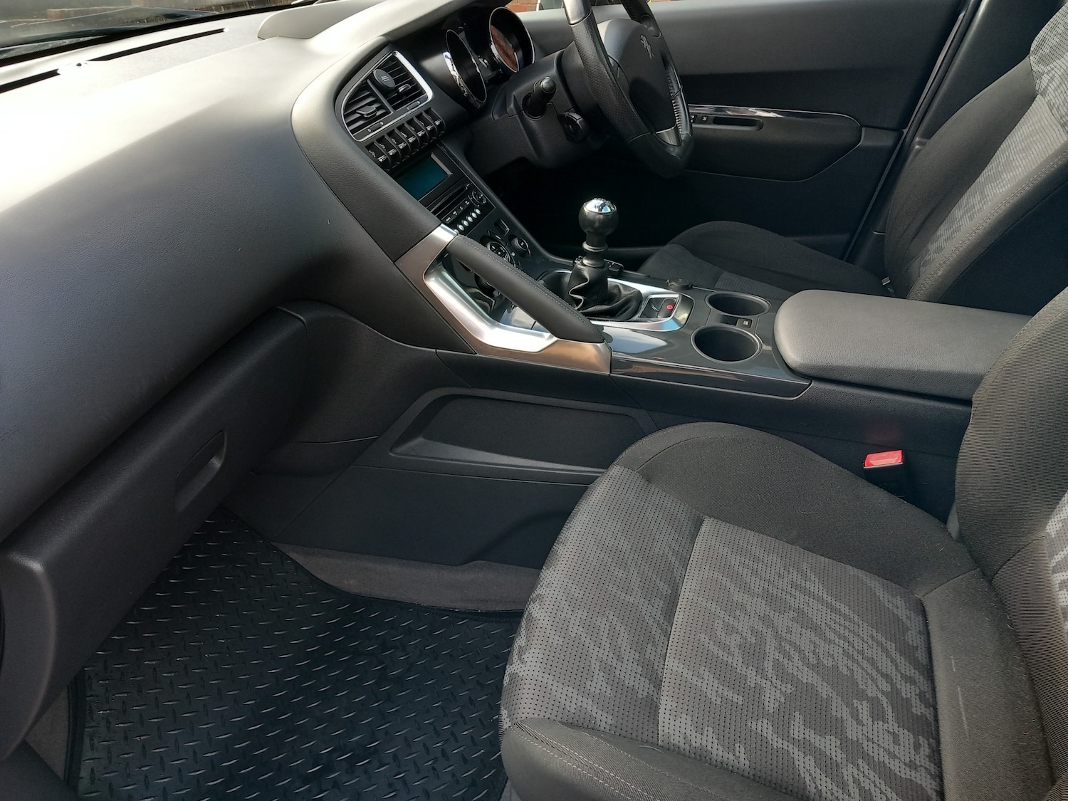 Used Peugeot 3008 2011 for sale - 76922700: Photo 17