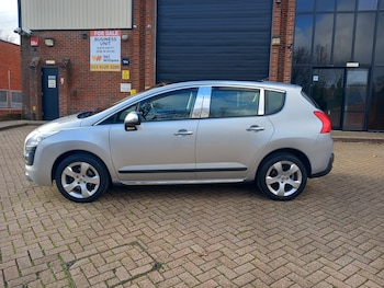 Used Peugeot 3008 2011 for sale - 76922700: Photo