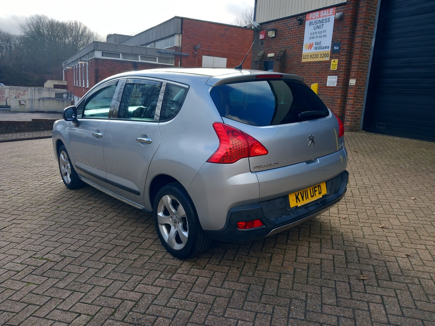 Used Peugeot 3008 2011 for sale - 76922700: Photo 5