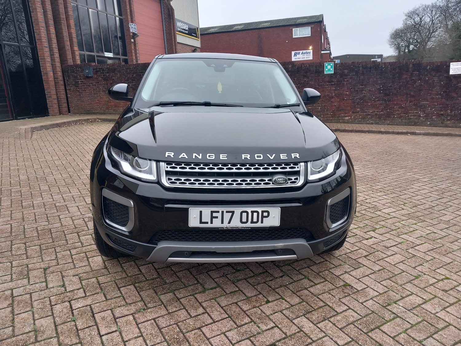 Used Land Rover Range Rover Evoque 2017 for sale - 76922696: Photo 2