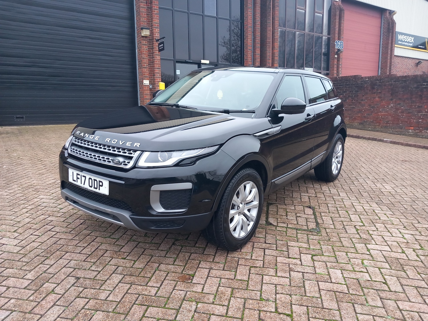 Used Land Rover Range Rover Evoque 2017 for sale - 76922696: Photo 3