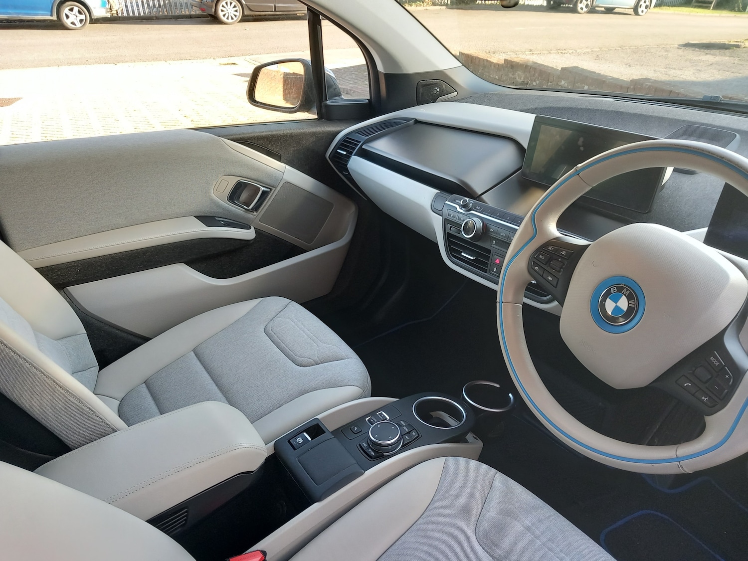 Used BMW i3 2015 for sale - 76685526: Photo 14
