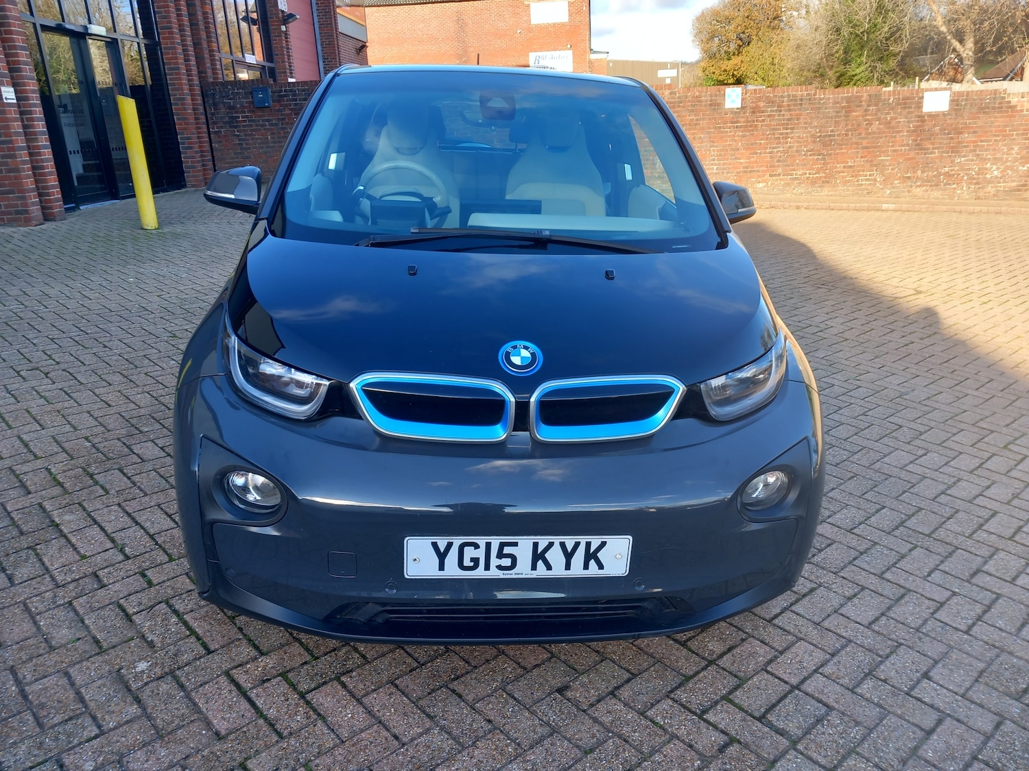 Used BMW i3 2015 for sale - 76685526: Photo 2