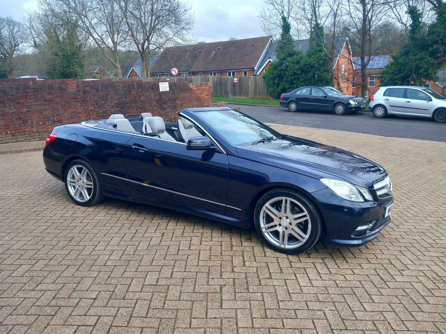 Used Mercedes-Benz E Class for sale - 77501926: Photo 12