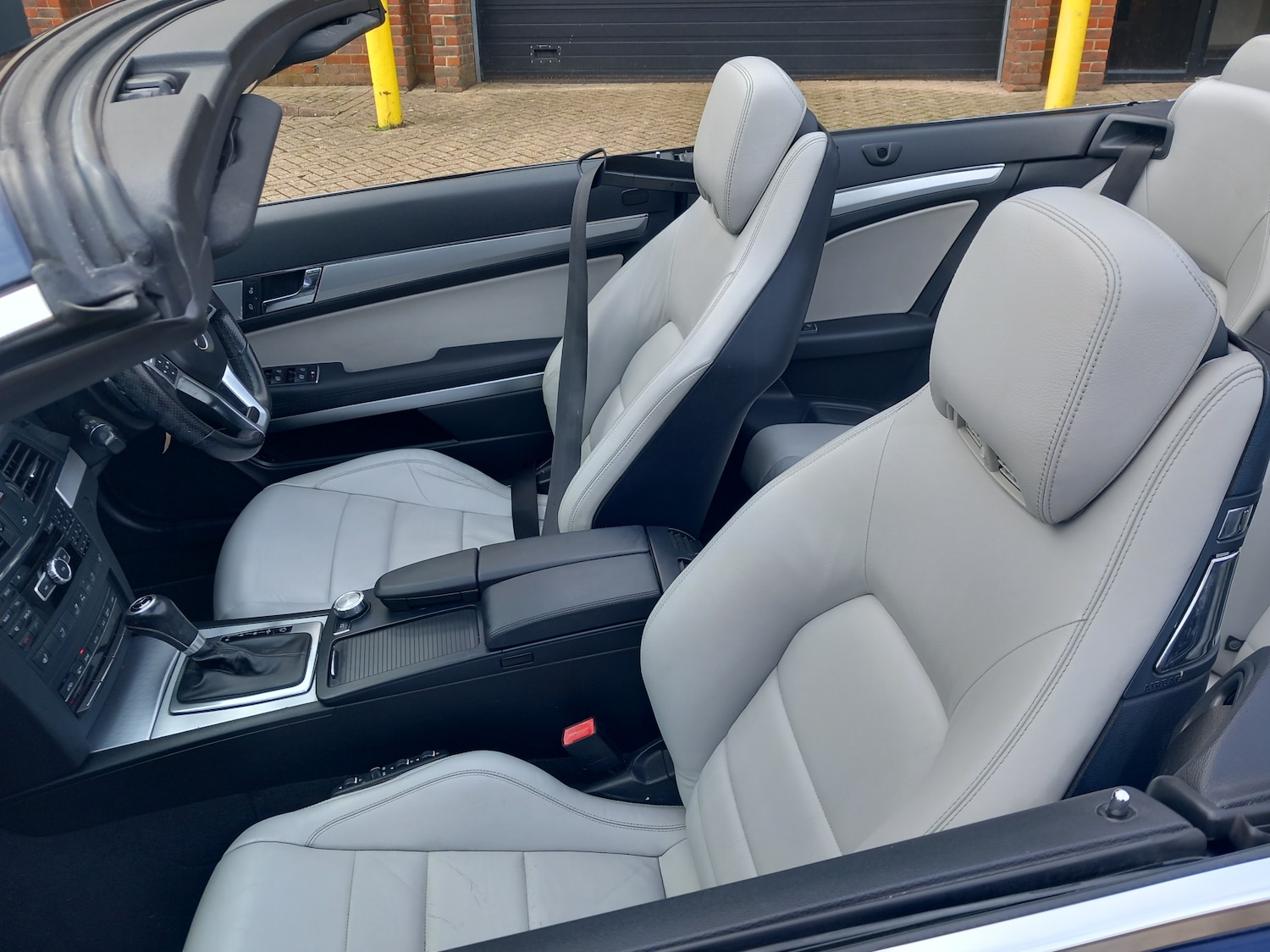 Used Mercedes-Benz E Class for sale - 77501926: Photo 15