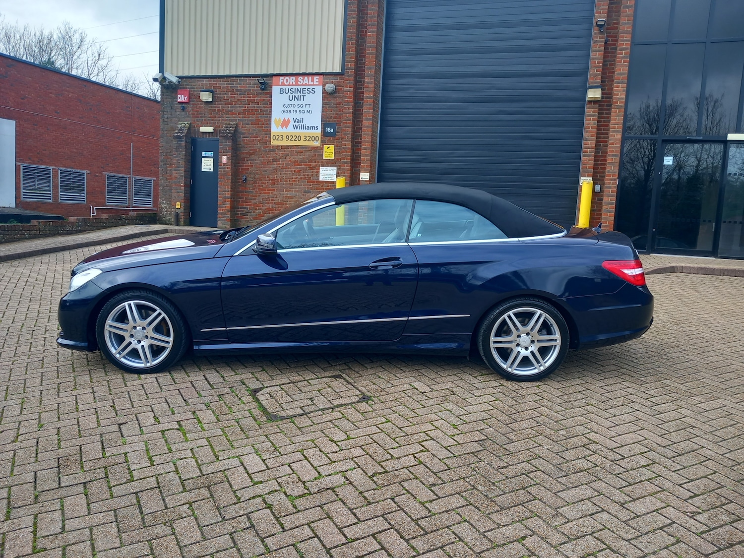 Used Mercedes-Benz E Class for sale - 77501926: Photo 4