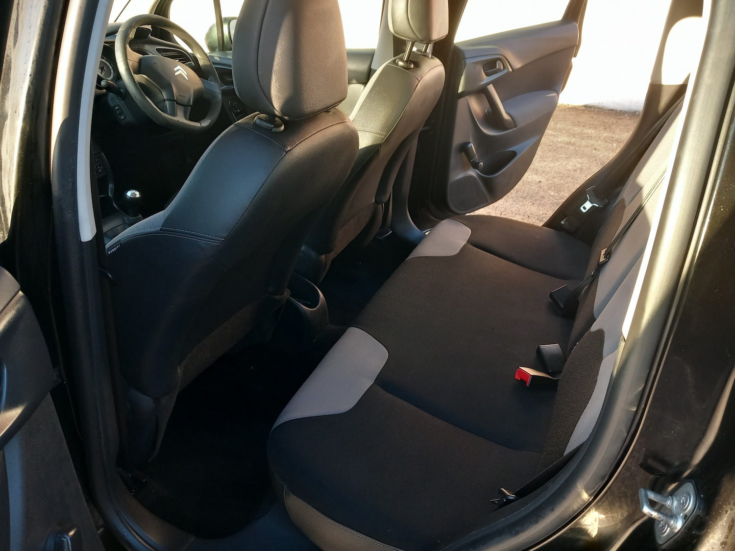 Used Citroen C3 2014 for sale - 76330392: Photo 14