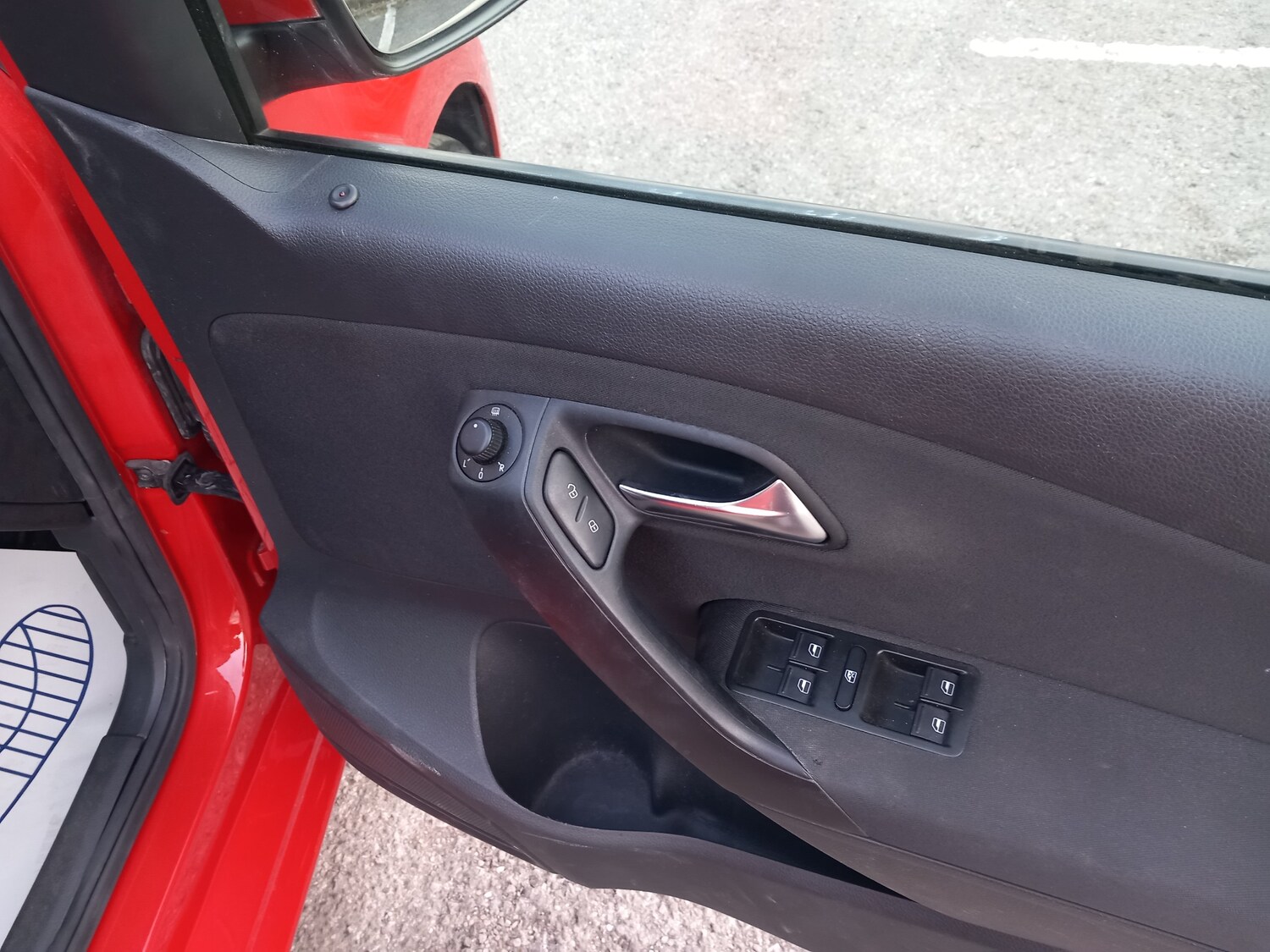 Used Volkswagen Polo 2010 for sale - 77962423: Photo 15