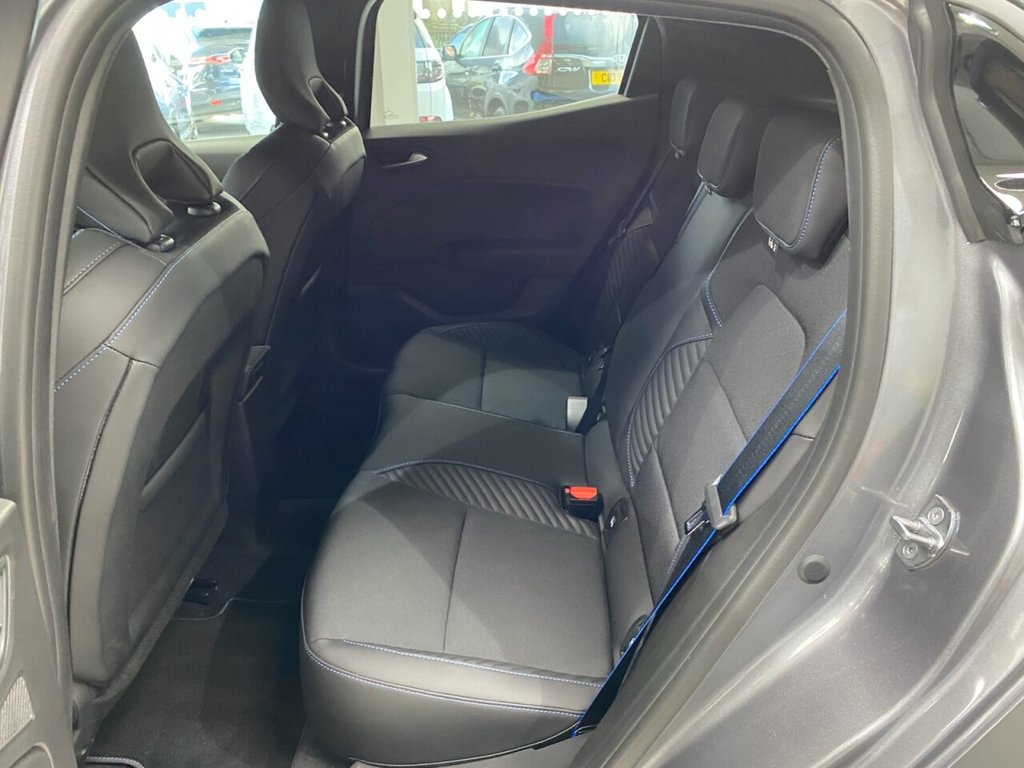 Used Renault Clio 2025 for sale - 77152940: Photo 40