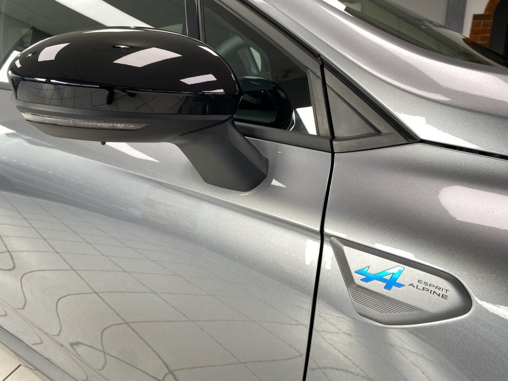 Used Renault Clio 2025 for sale - 77152940: Photo 43