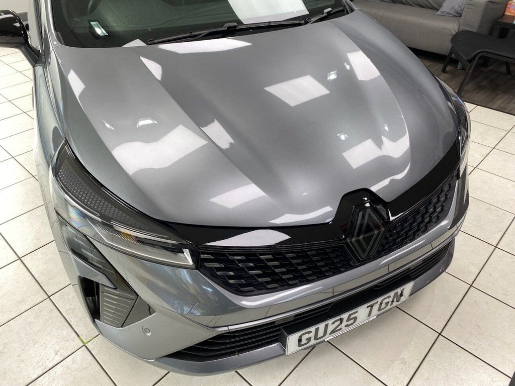 Used Renault Clio 2025 for sale - 77152940: Photo 46