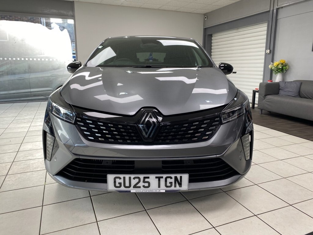 Used Renault Clio 2025 for sale - 77152940: Photo 47