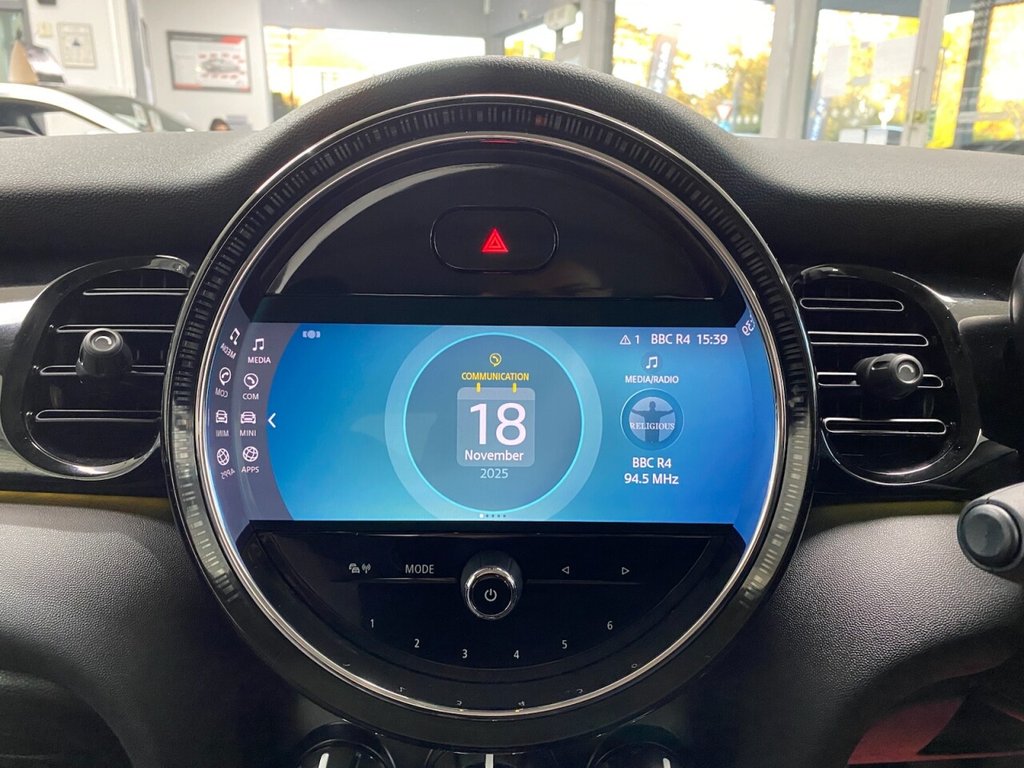 Used MINI Hatch 2022 for sale - 77153136: Photo 18