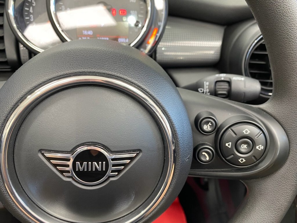 Used MINI Convertible 2019 for sale - 77152968: Photo 15