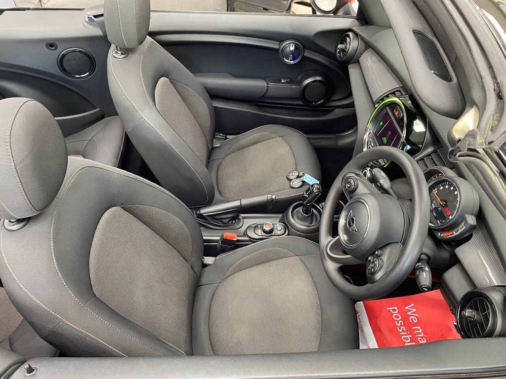 Used MINI Convertible 2019 for sale - 77152968: Photo 30