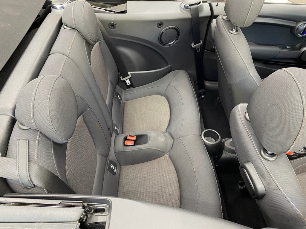 Used MINI Convertible 2019 for sale - 77152968: Photo 31