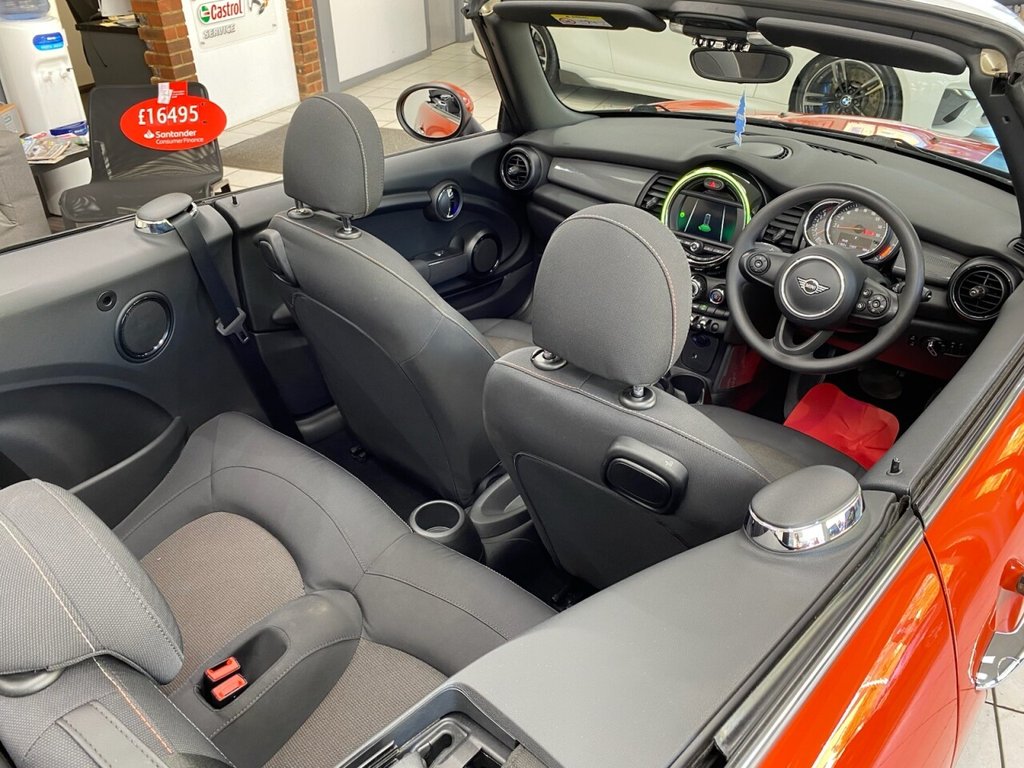 Used MINI Convertible 2019 for sale - 77152968: Photo 33