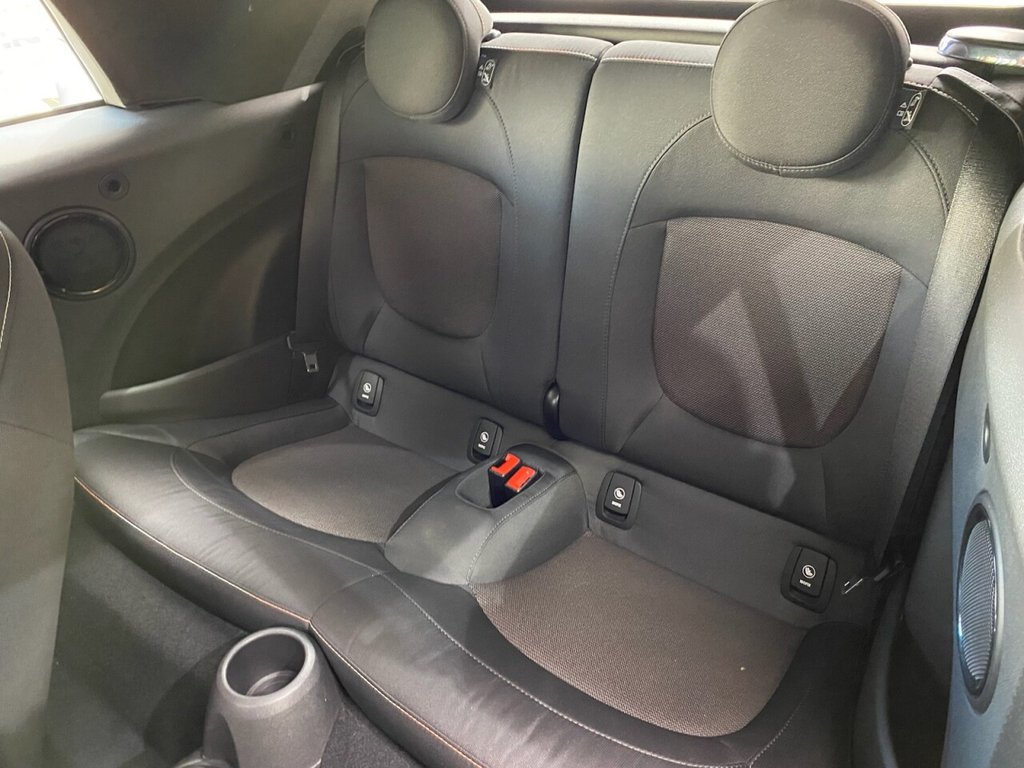 Used MINI Convertible 2019 for sale - 77152968: Photo 39