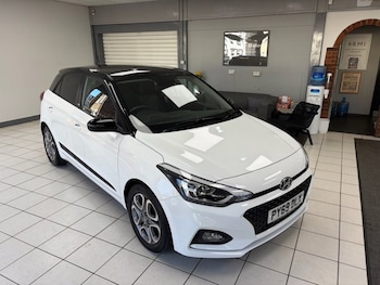 Used Hyundai i20 2020 for sale - 79072097: Photo