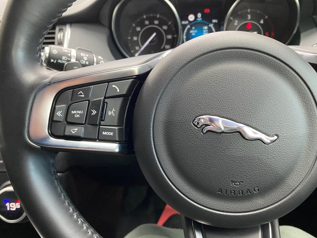 Used Jaguar E-Pace 2019 for sale - 77152956: Photo 14