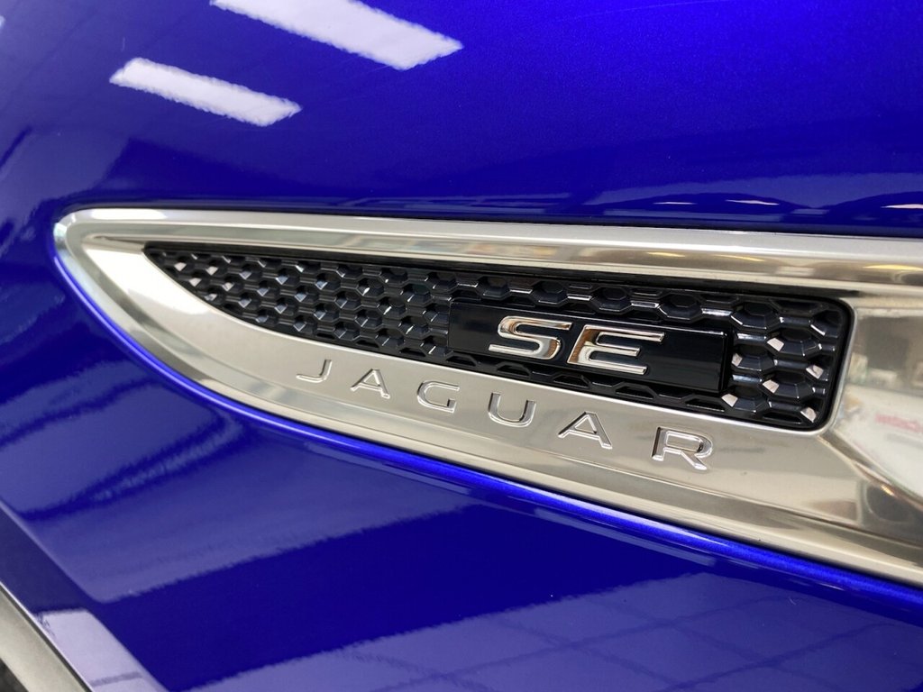 Used Jaguar E-Pace 2019 for sale - 77152956: Photo 31