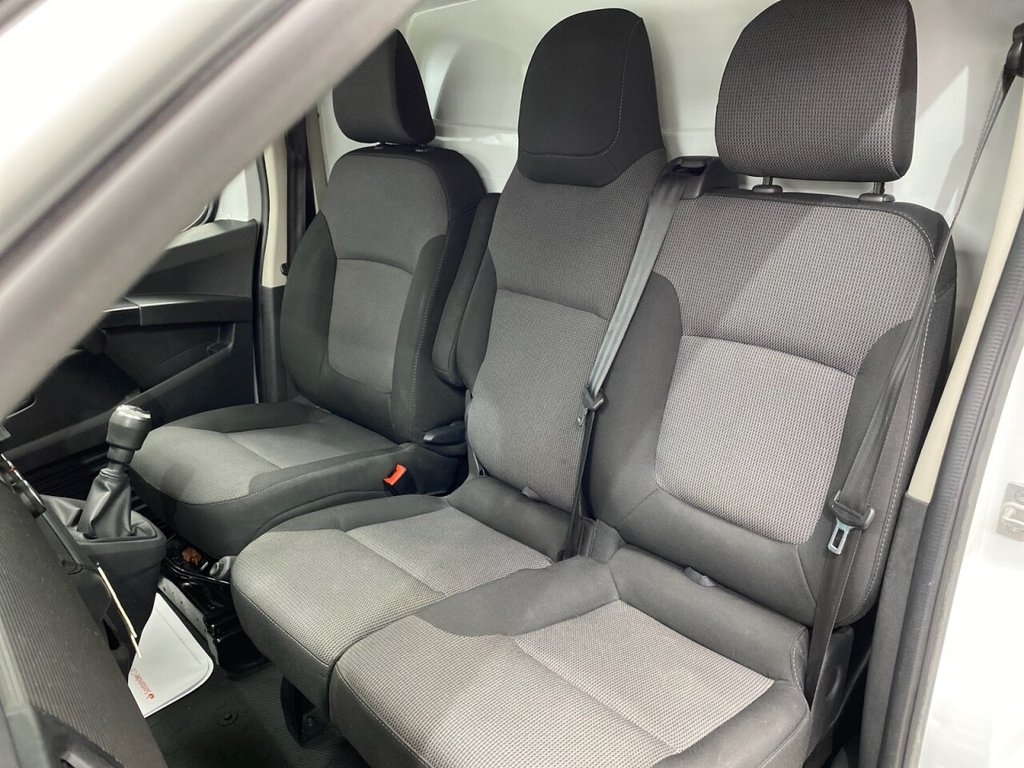 Used Nissan Primastar 2023 for sale - 77153092: Photo 21