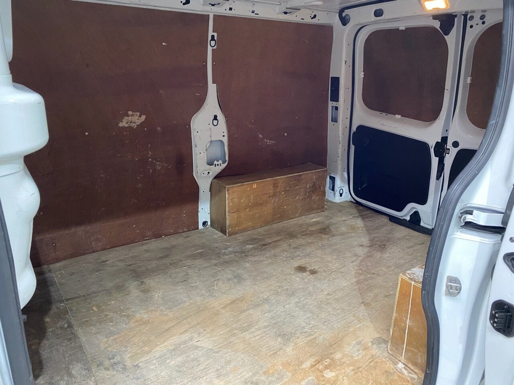 Used Nissan Primastar 2023 for sale - 77153092: Photo 32