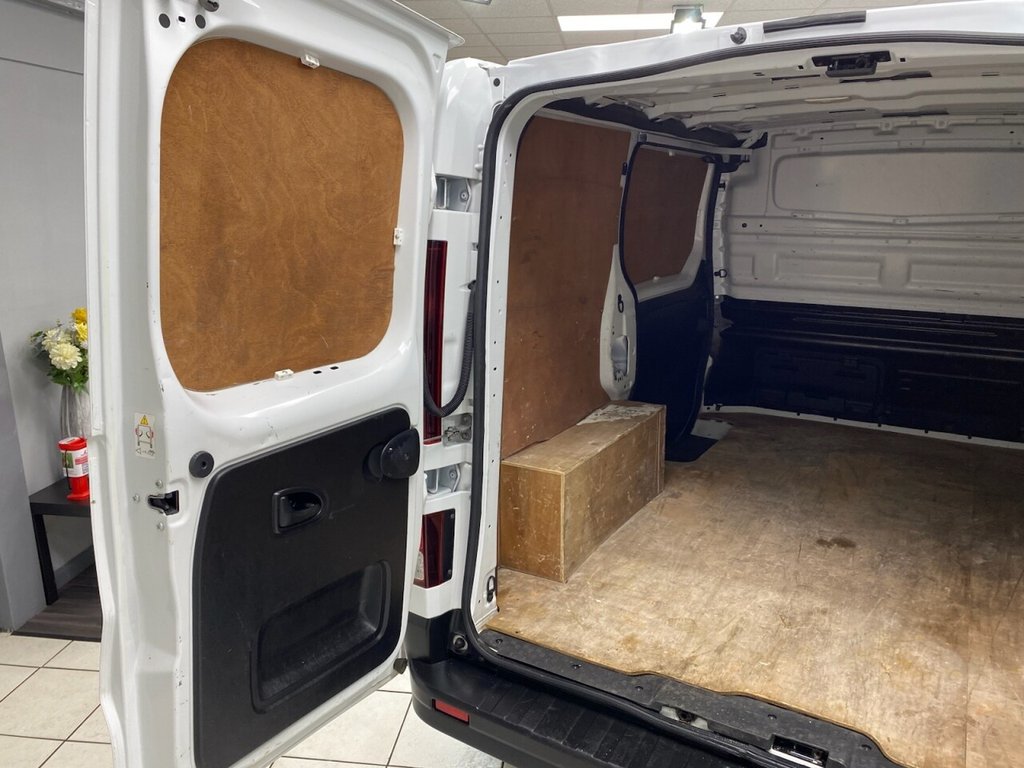 Used Nissan Primastar 2023 for sale - 77153092: Photo 35