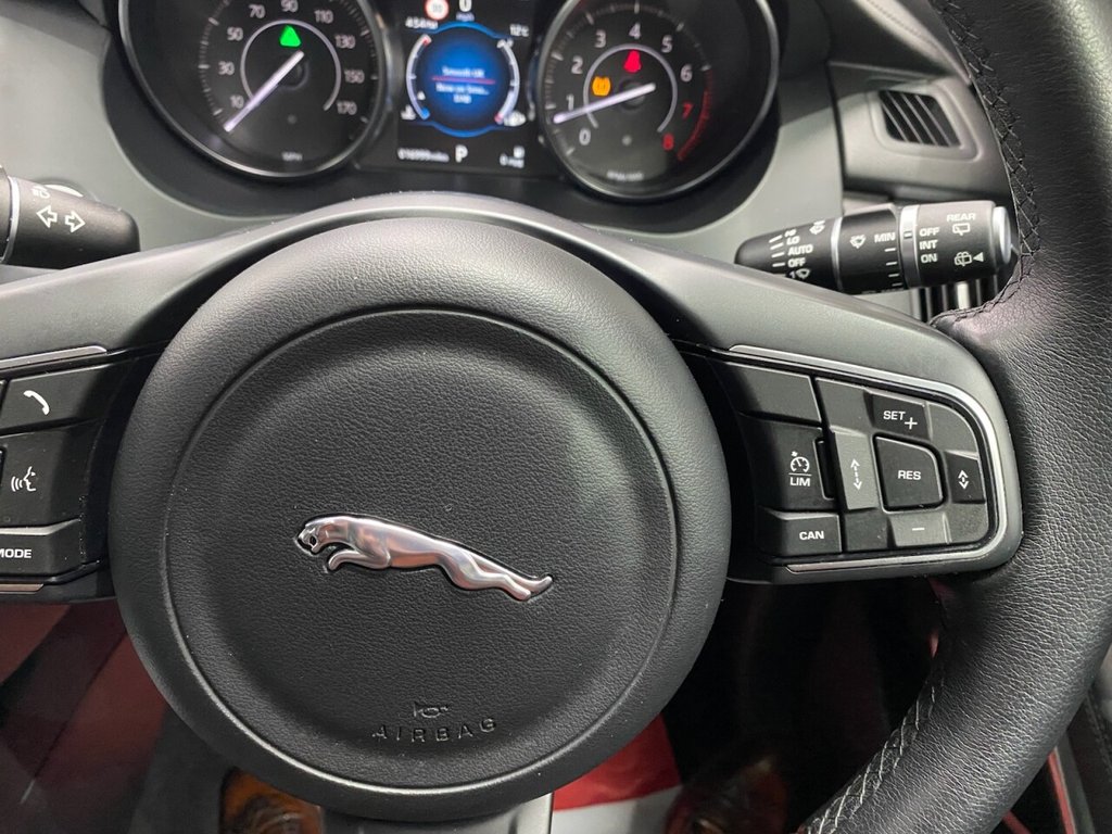 Used Jaguar E-Pace 2018 for sale - 77153049: Photo 14