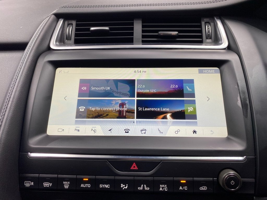 Used Jaguar E-Pace 2018 for sale - 77153049: Photo 18