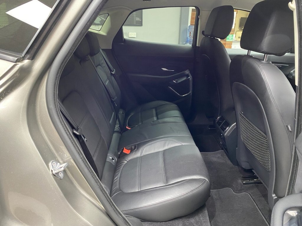 Used Jaguar E-Pace 2018 for sale - 77153049: Photo 29