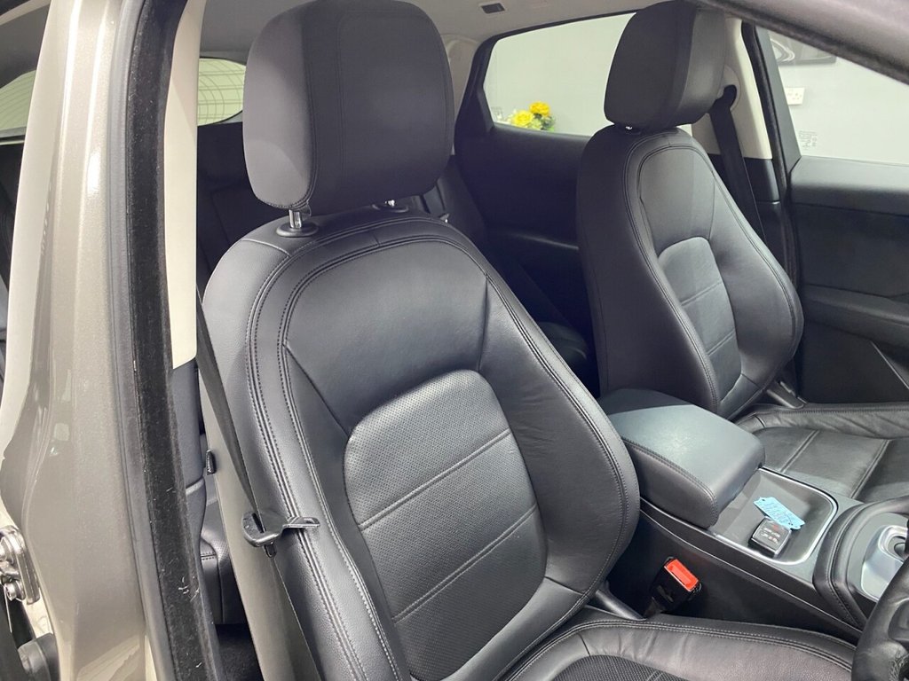 Used Jaguar E-Pace 2018 for sale - 77153049: Photo 32