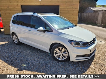Used Volkswagen Touran 2021 for sale - 78458153: Photo